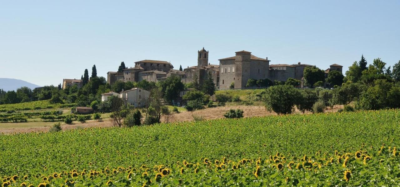 La Casa Di Marco E Lorella Fratta Todina Exterior foto